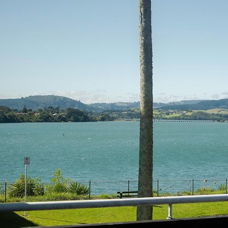 The Tauranga On The Waterfront Motel Exterior photo